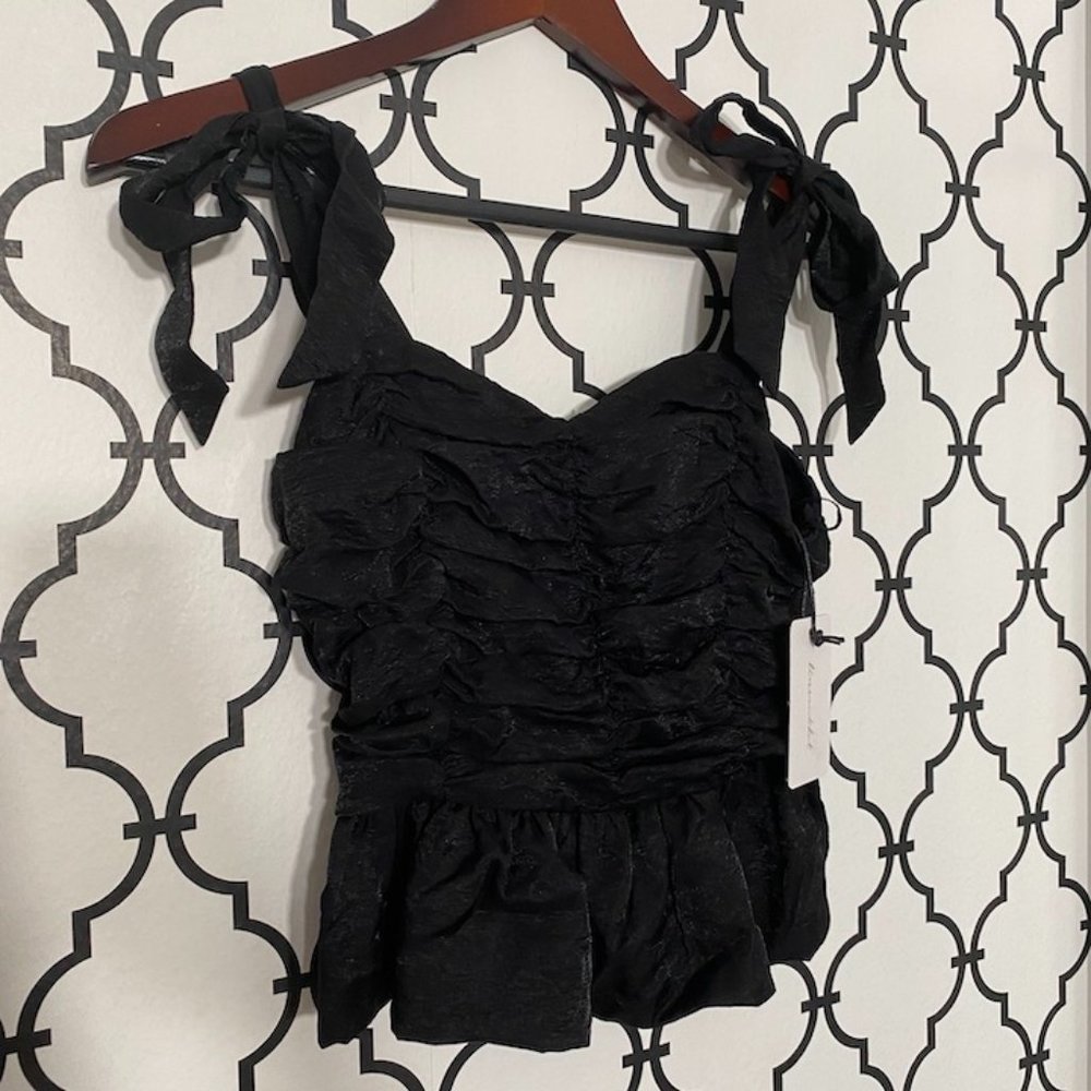 NWT Black blouse